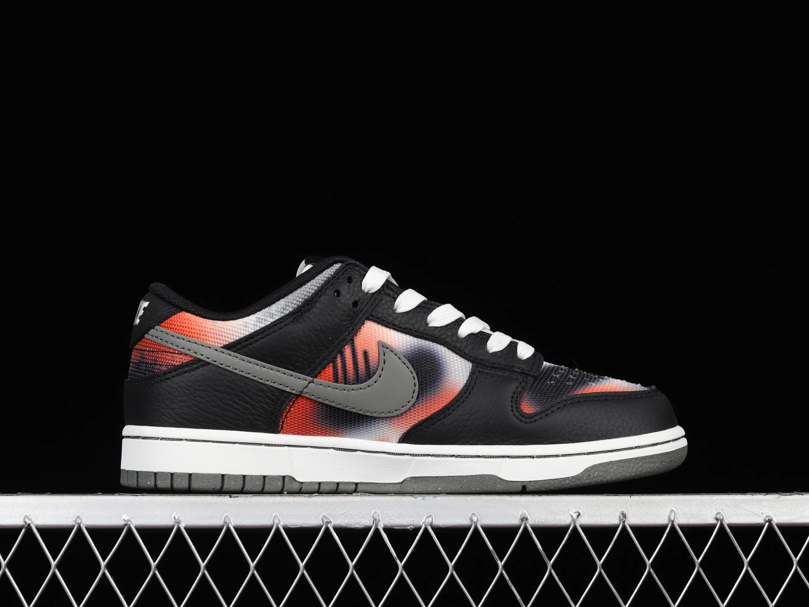 All Categories Nk SB Dunk Series Nk SB Dunk Low Low-top sneakers Pure original version Nk Dunk Low "Graffiti" Street tie-dye graffiti SB low-top sports casual sneakers DM0108-001